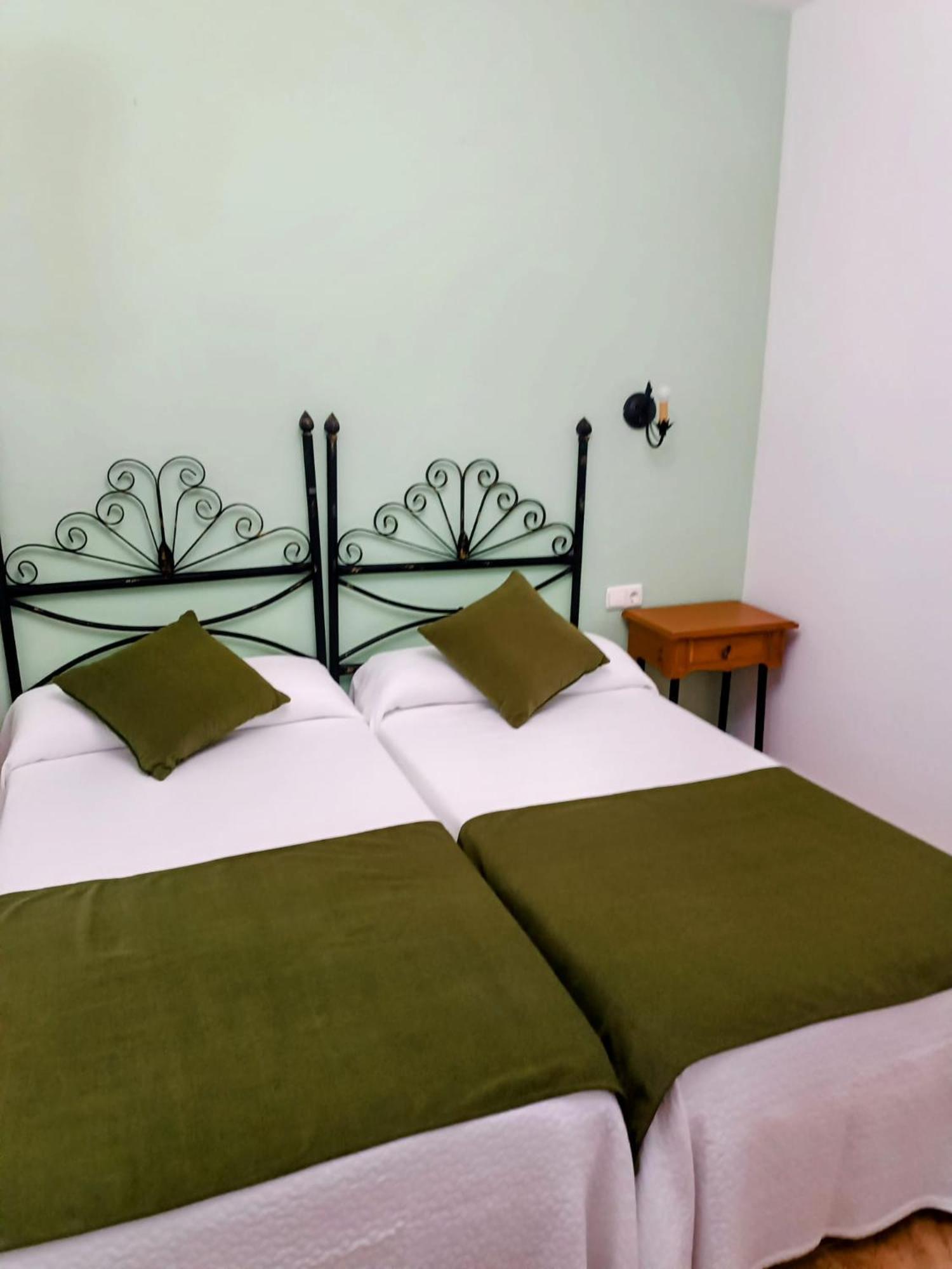 Hotel Complejo Godoy Losar De La Vera Zewnętrze zdjęcie